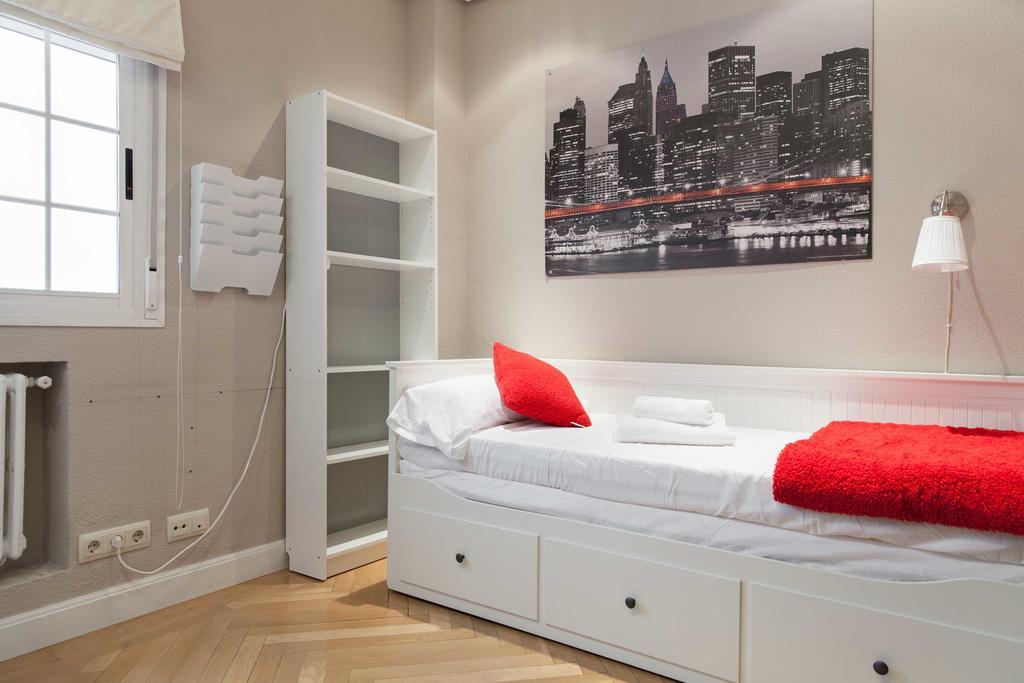 For You Rentals AvenidaAmerica apartment AVA24 Madrid Exterior foto